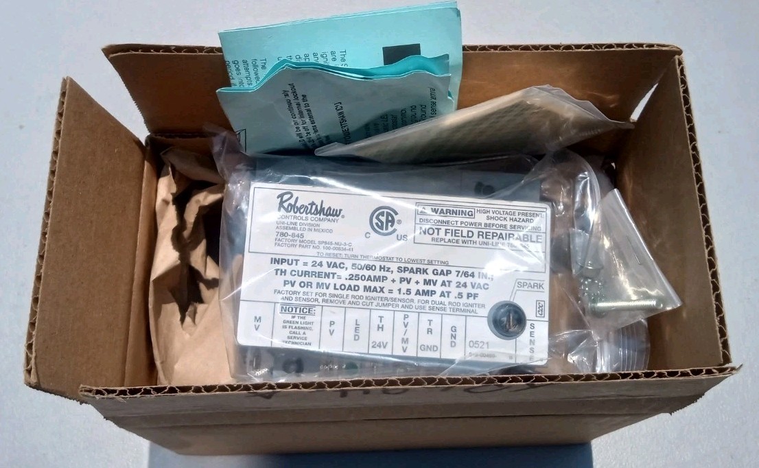 Robertshaw 780-845 Ignition Module Intermittent Pilot 24V NEW OEM