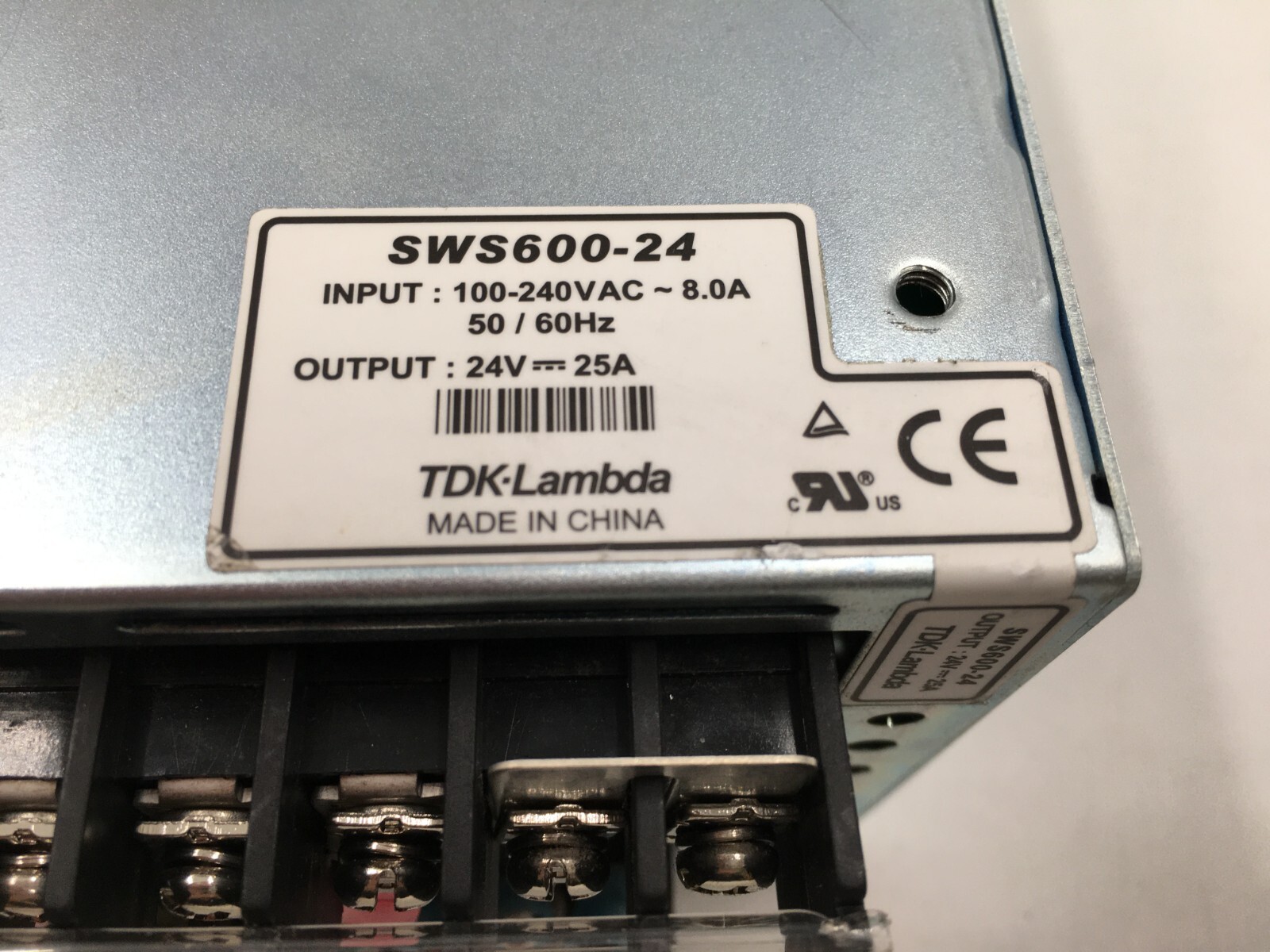 TDK-Lambda SWS600-24 Power Supply 100-240VAC ~ 8.0A, 50 / 60Hz, 24V=25A