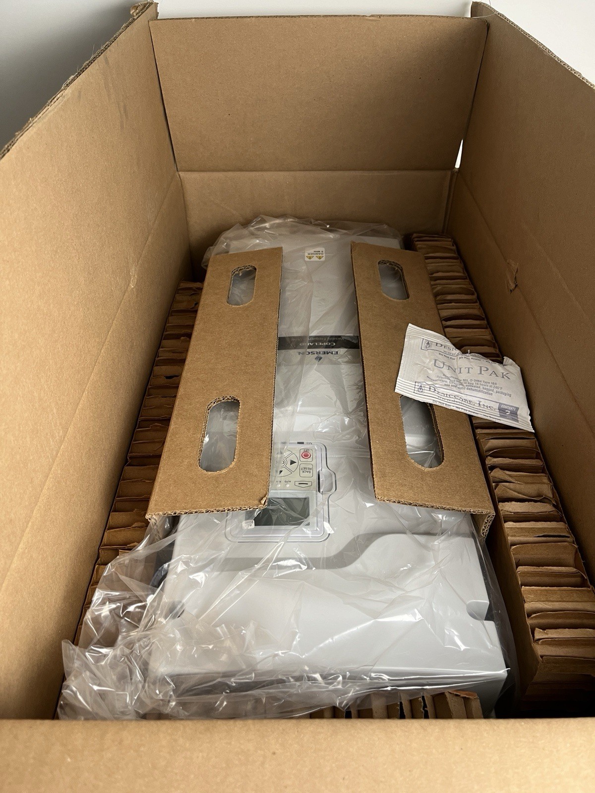 Copeland Emerson 40HP Variable Frequency Drive VFD EVH-322114-R54BDN 30kW – NEW