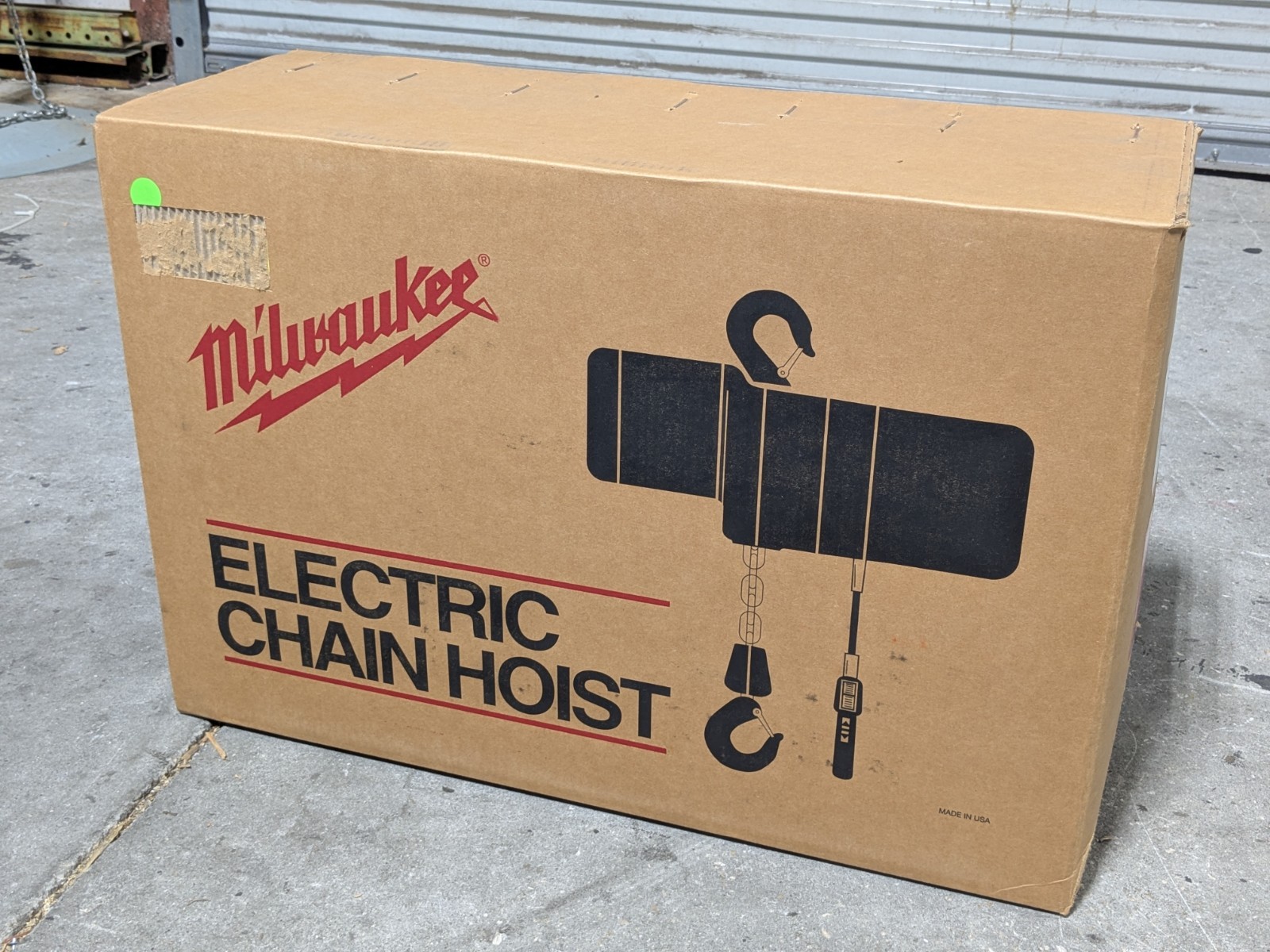 Milwaukee Electric Chain Hoist 1 Ton Capacity 15 Ft. Lift 1 HP 115/230v 9567
