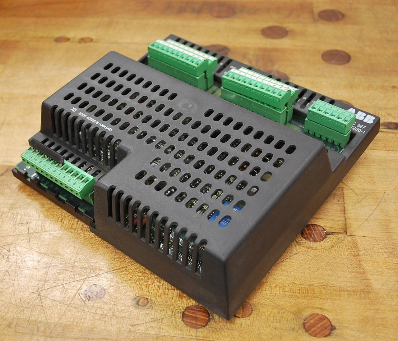 ABB DSQC 327 3HAB 7230-1 Combination I/O Module – USED