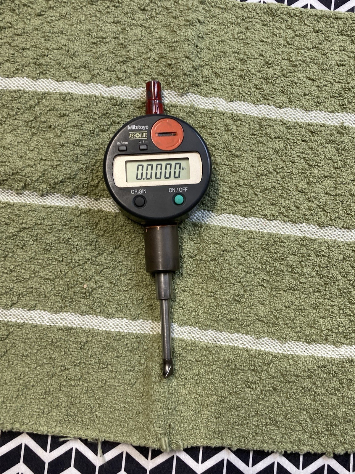 MITUTOYO 543-683B, Model ID-S1012EB Digital indicator Absolute