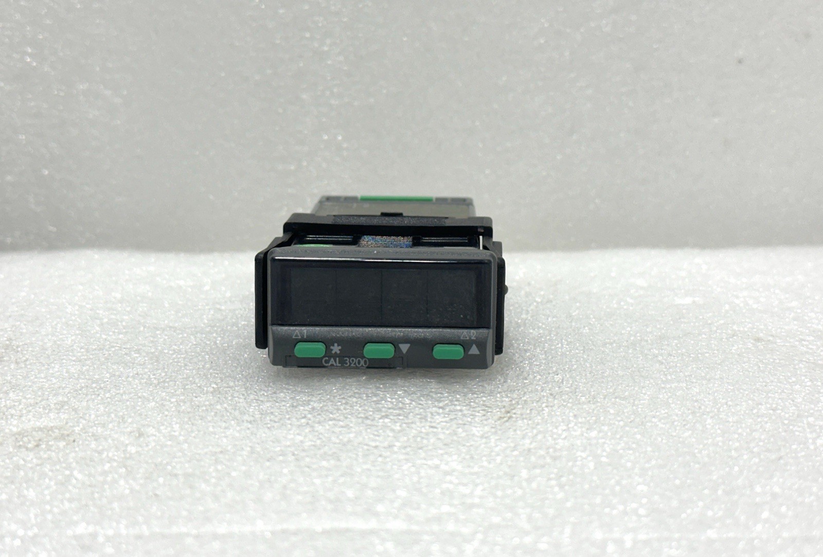 CAL CONTROLS 3200 TEMPERATURE CONTROLLER