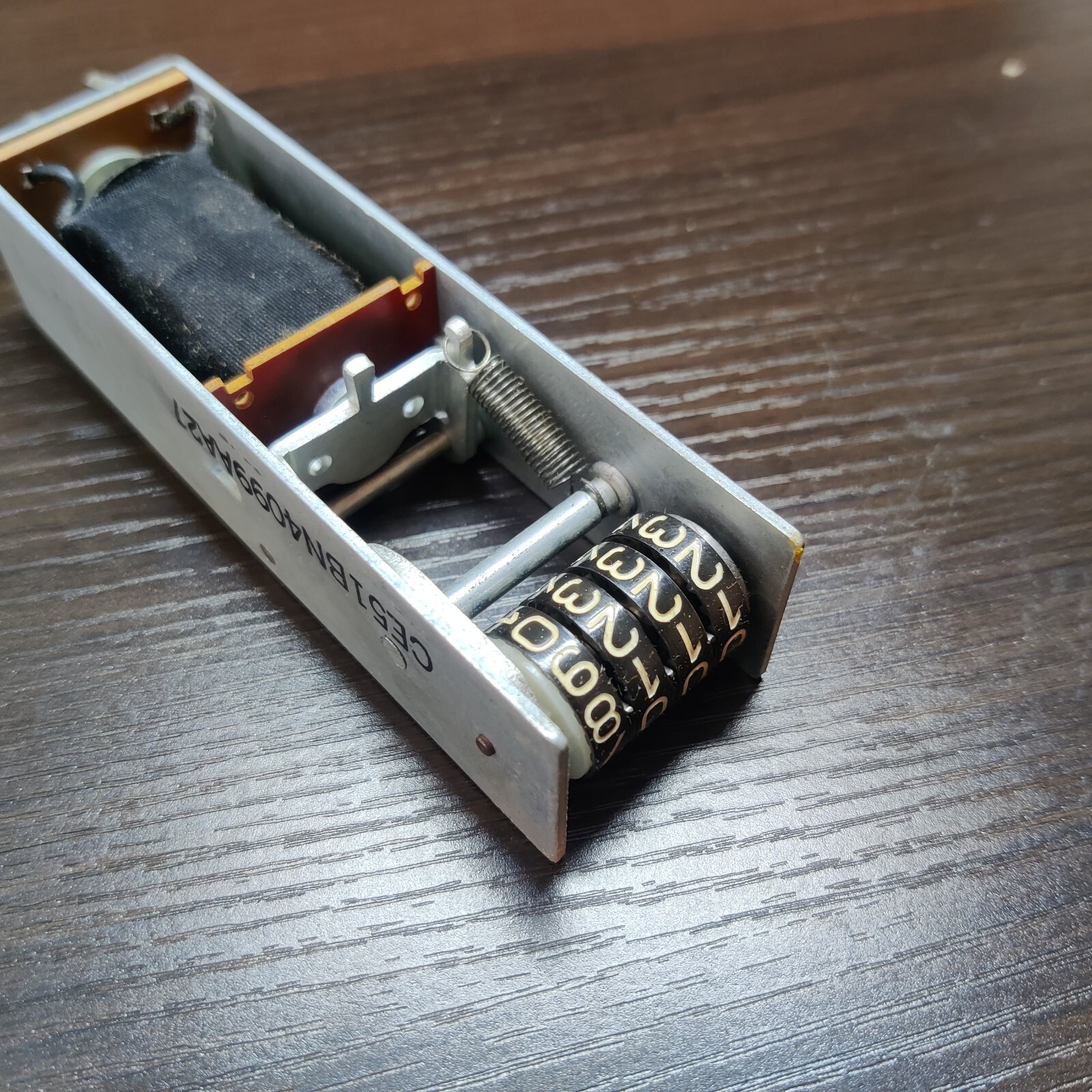 ITT General Controls CE51BN4099AA27 4 Digit Counter 48V