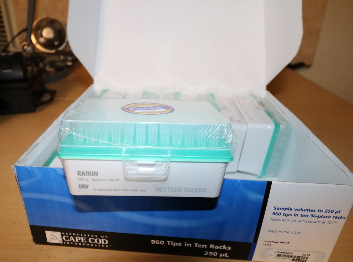 Rainin Mettler Toledo Precision Pipette Tips 250uL 960/1 New (Missing one)