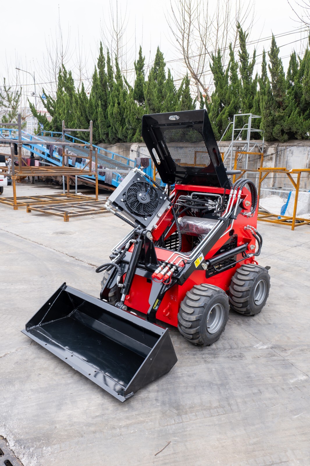 Mini Crawler Track Skid Steer Loader with EPA in Stock