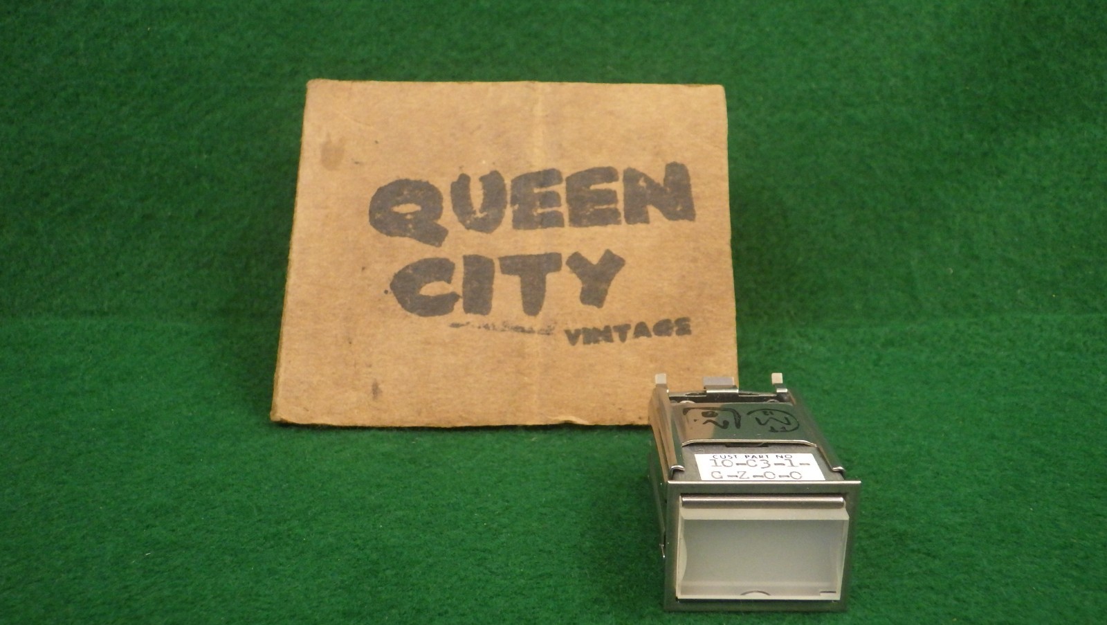NOS MSC Lighted Pushbutton Panel Switch 10C3-1-R-G-Z-0-0 Neon? 1960s-1970s